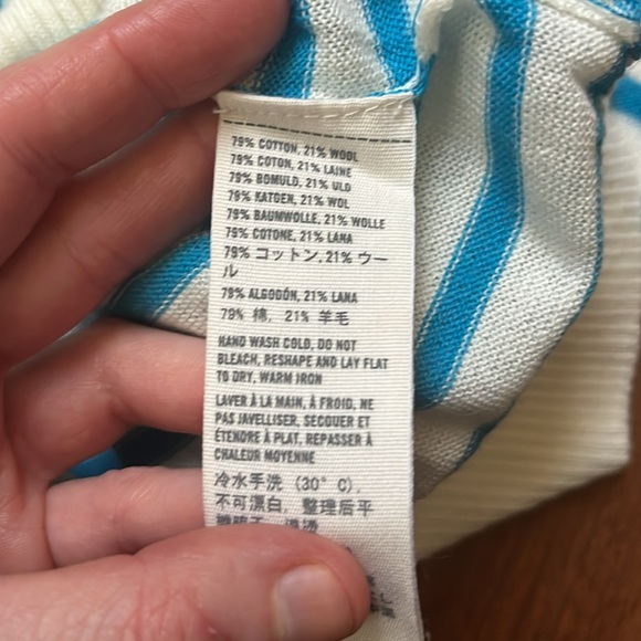 NWOT Vintage Y2K Abercrombie & Fitch Striped Logo Top - Picture 4 of 6